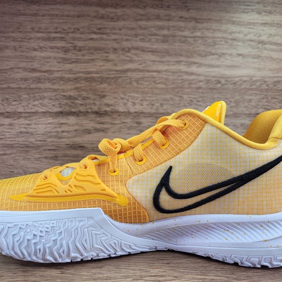 Nike Kyrie Low 4 TB University Gold Basketball Shoes DM5041-702 Men’s Size 15 - Picture 2 of 8